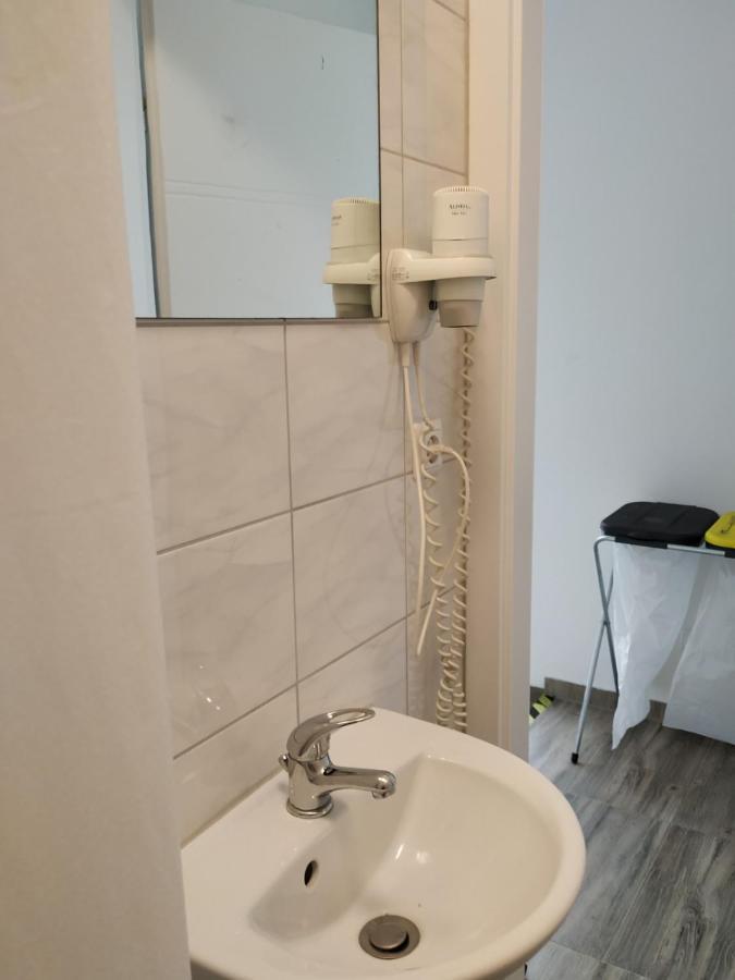 Mehrfamilien Haus Διαμέρισμα Schkeuditz Εξωτερικό φωτογραφία